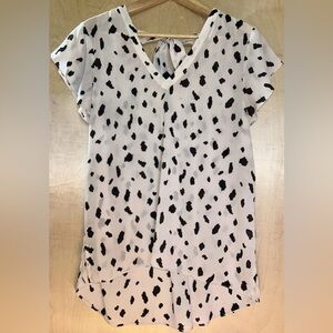 Everleigh Top Blouse Small Petite Chiffon Back Bow Lace Animal Print